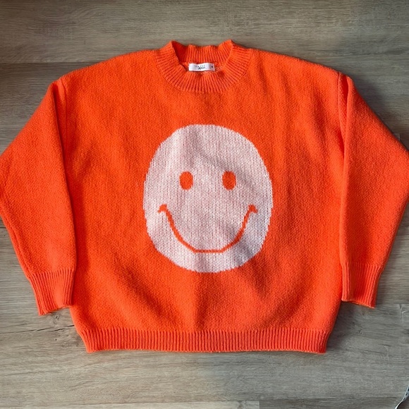 TALULAH Sweaters - Talulah Smiley Face Orange Sweater sz M